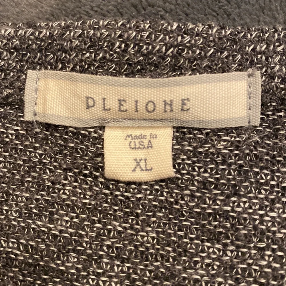 Pleione Blouse - Picture 4 of 6